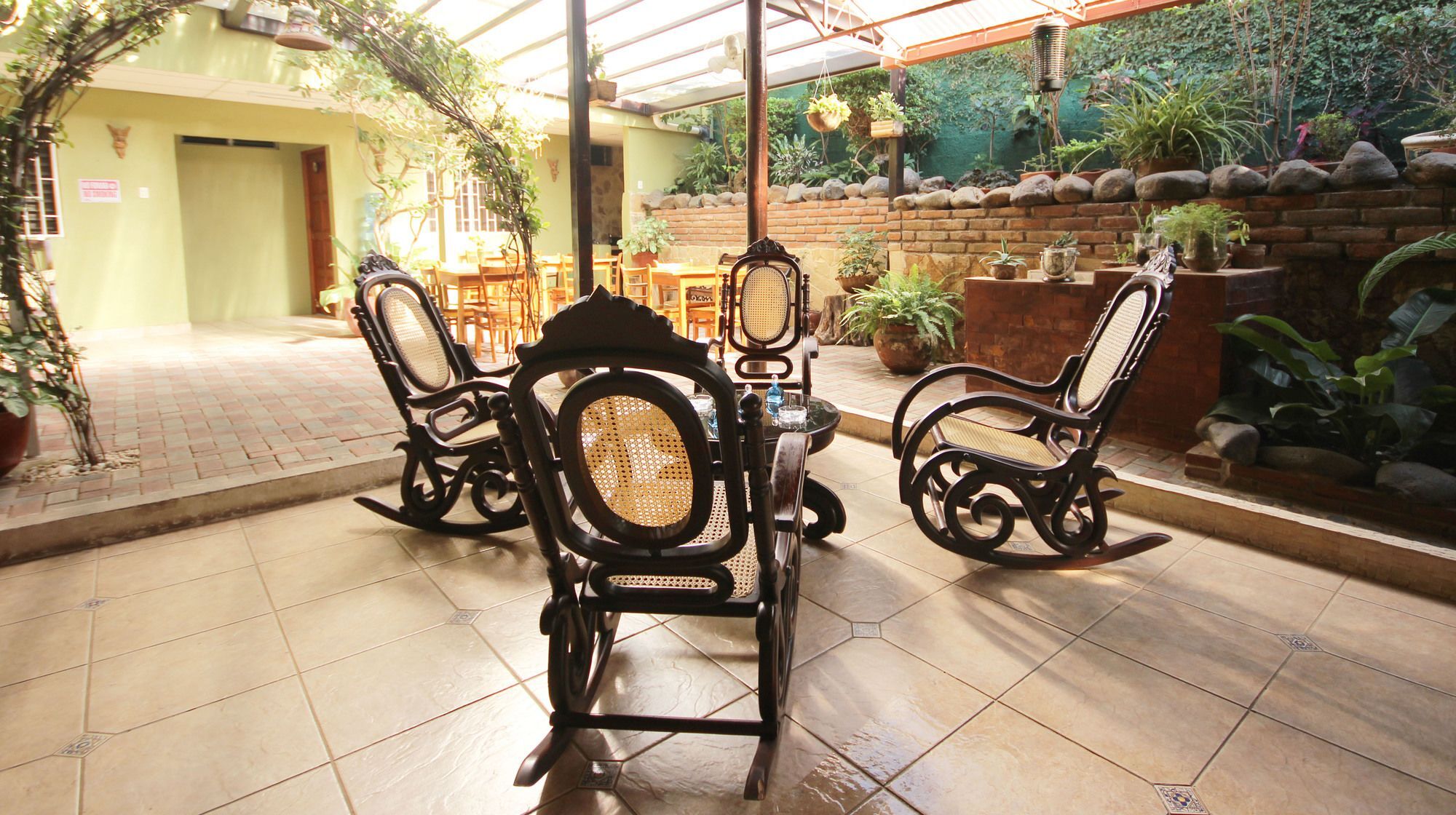 Hotel Casa De Angeles Managua Exterior photo